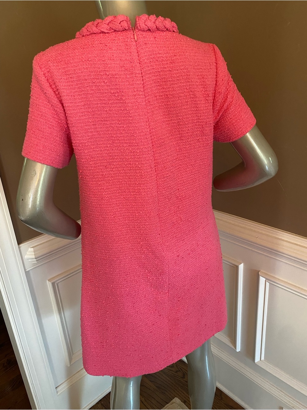 Tuckernuck Hot Pink Short-Sleeve Jackie Tweed Shift Dress size M - Picture 7 of 8